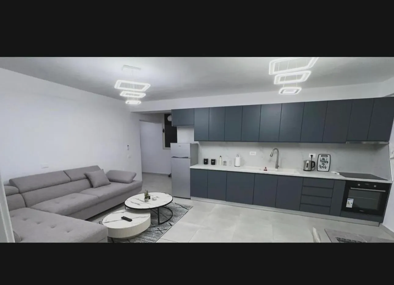 Elia 8A Appartement Durrës